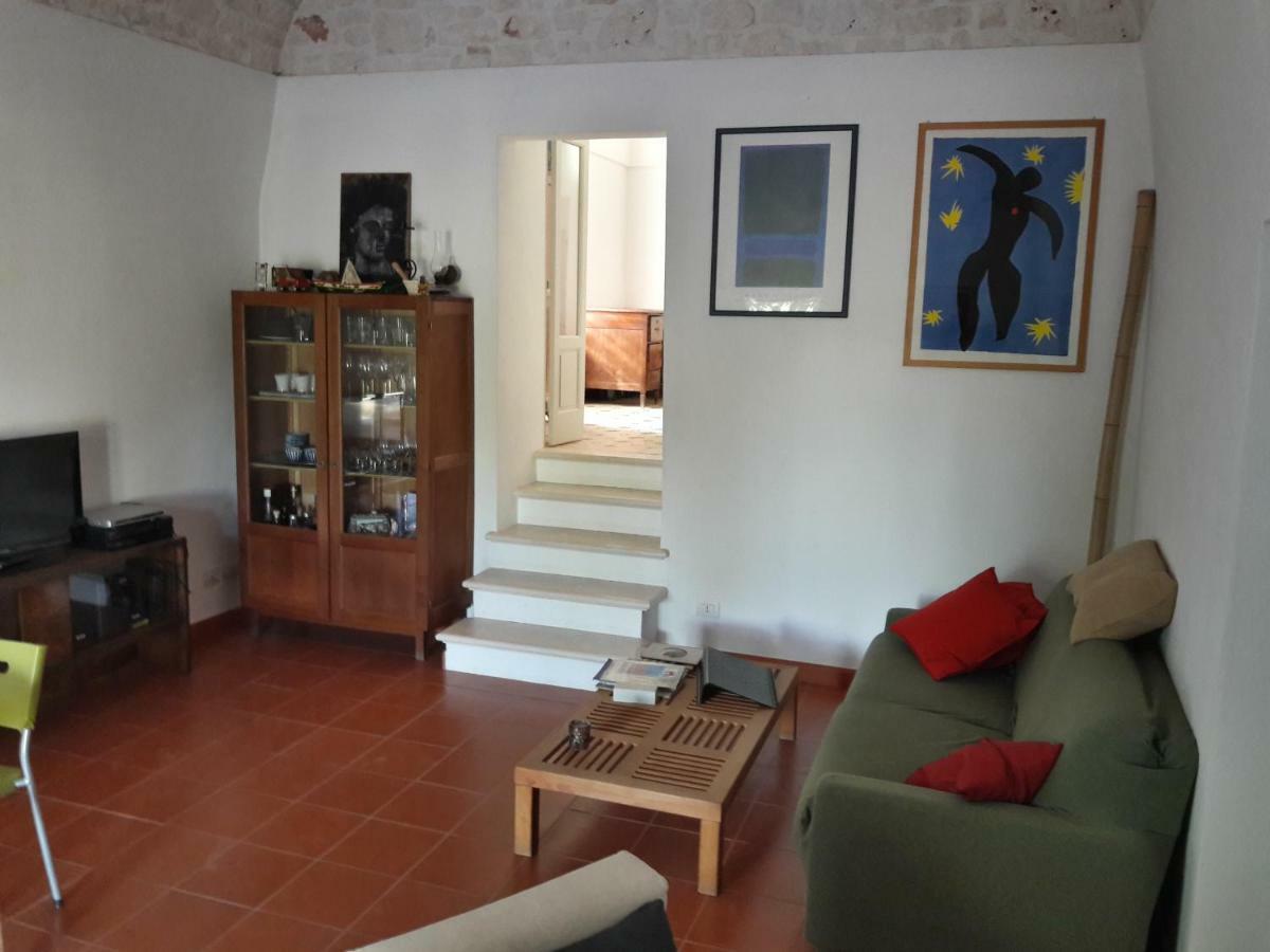 Fra il Glicine e il Sambuco Villa Monopoli Eksteriør bilde