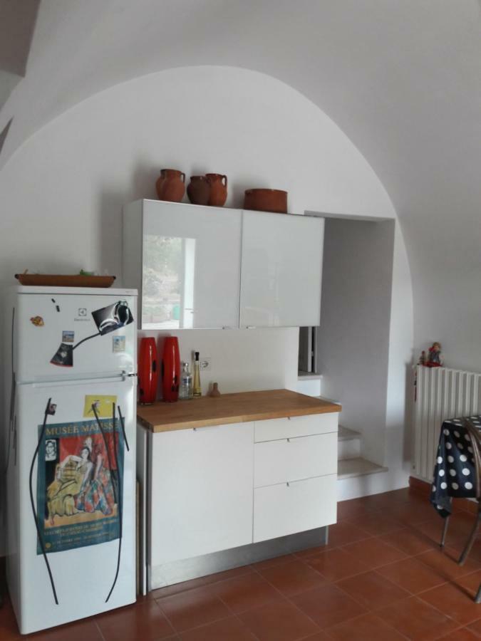 Fra il Glicine e il Sambuco Villa Monopoli Eksteriør bilde